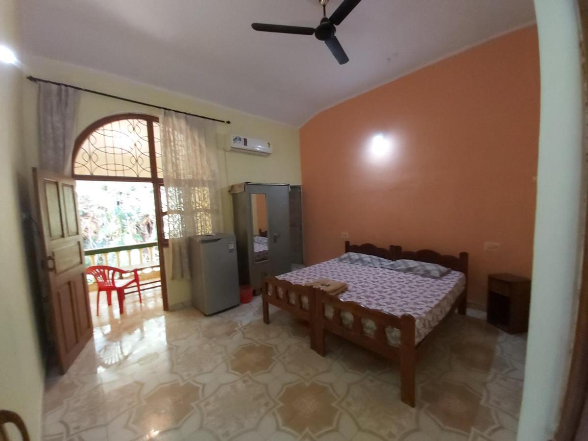 Joaquina'S Guest House Calangute Εξωτερικό φωτογραφία