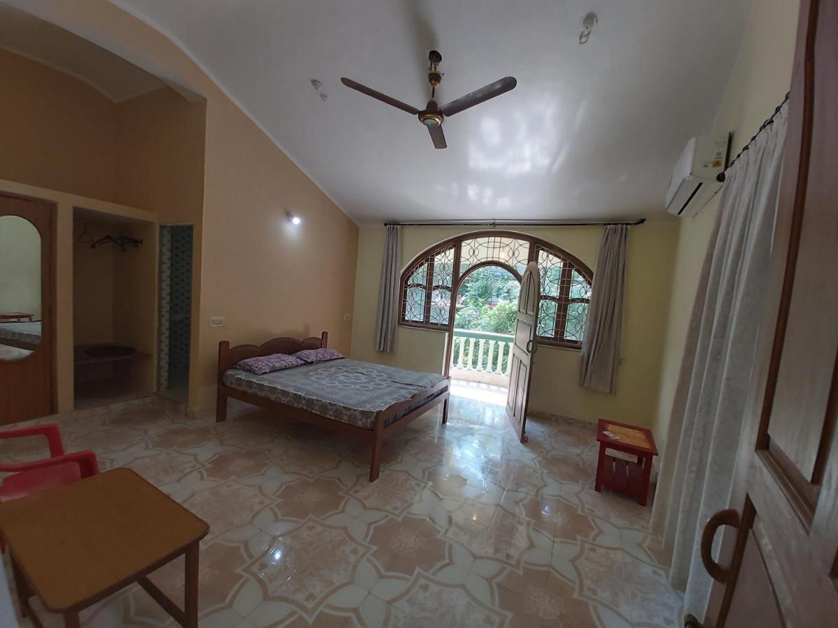 Joaquina'S Guest House Calangute Εξωτερικό φωτογραφία